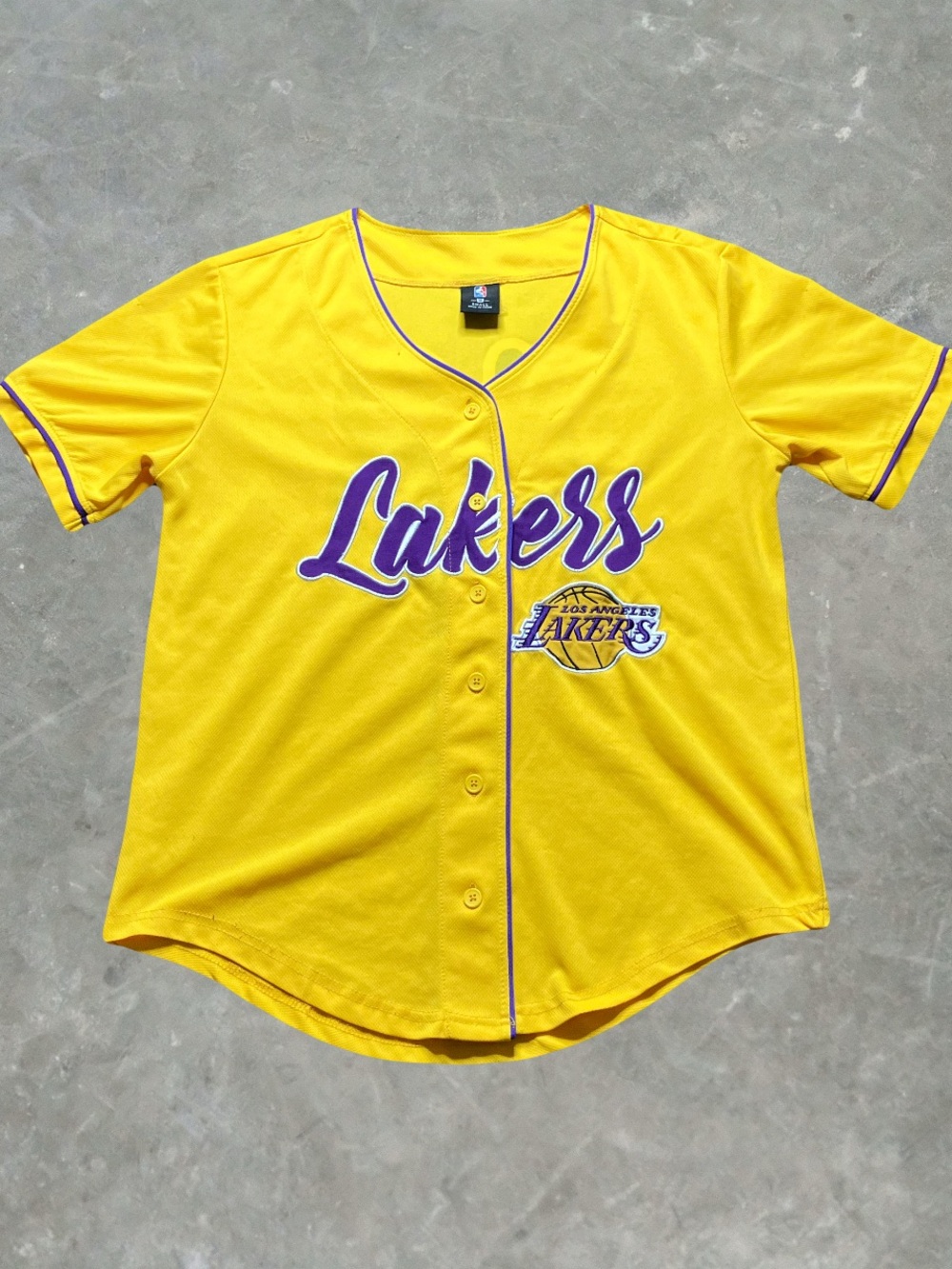 Los Angeles Lakers Baseball Jersey Ultra Game Womens Small Yellow NBA Basketball